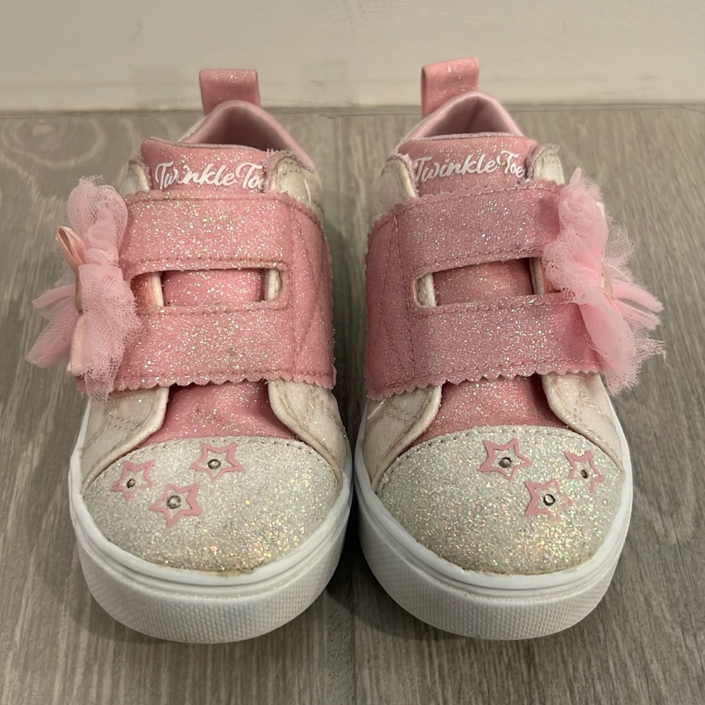 Twinkle toes size 7 shoes